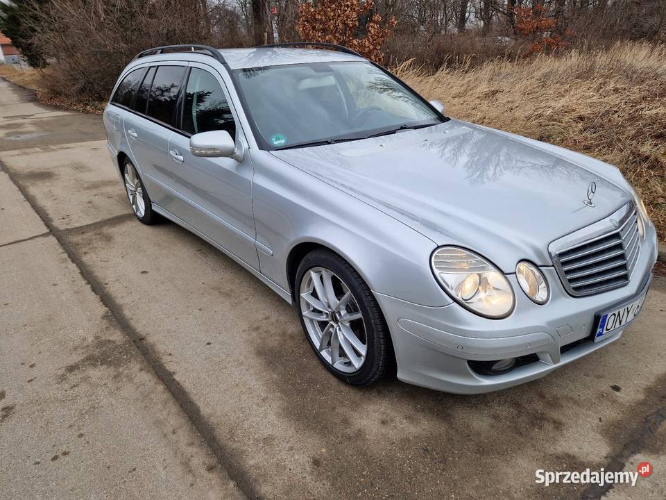 Mercedes w 211 stan wzorowy lakier metallic Paczków