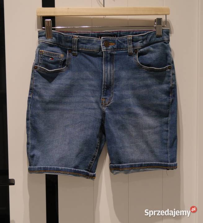 Tommy Hilfiger świetne spodenki 152 dolnośląskie Wrocław