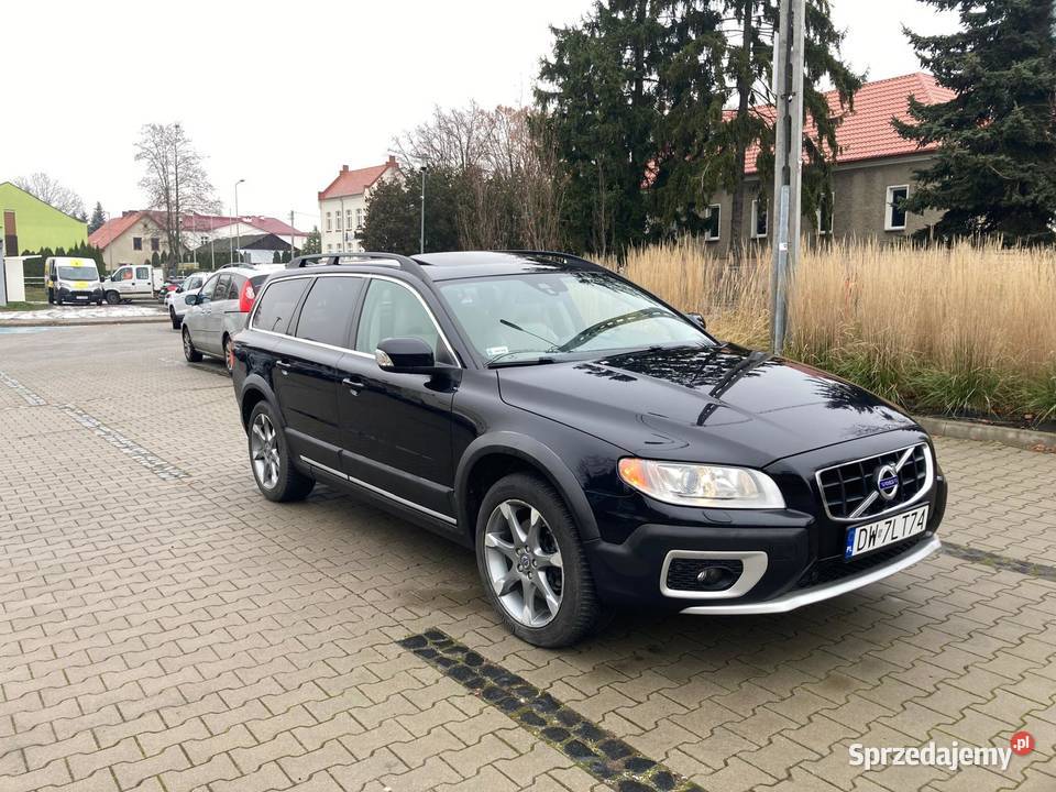 Volvo XC 70 Summum szyberdach skóra TV Wrocław