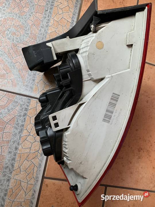 Lampa tylna prawa Audi A4 B7 2007r Sklep Margonin sprzedam