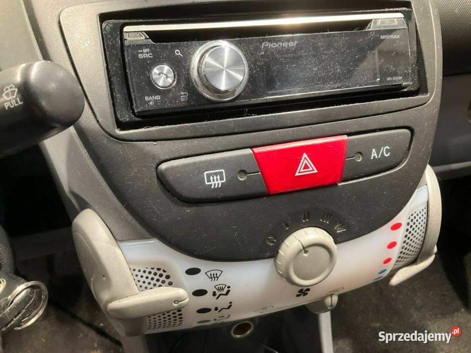 Toyota Aygo 5 drzwi niski przebieg klimatyzacja immobilizer Wejherowo