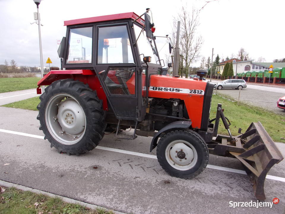 Ciągnik URSUS 2812 z pługiem do śniegu dostępny Opoczno