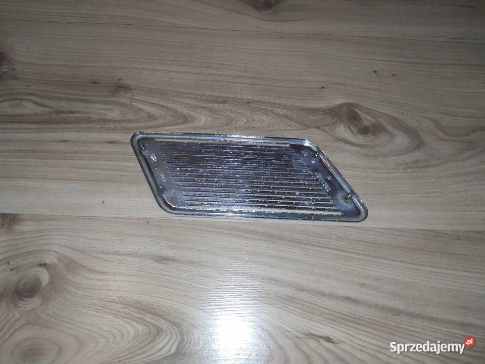 Kratka atrapa wlot powietrza FSO Fiat 124 Pruszków sprzedam