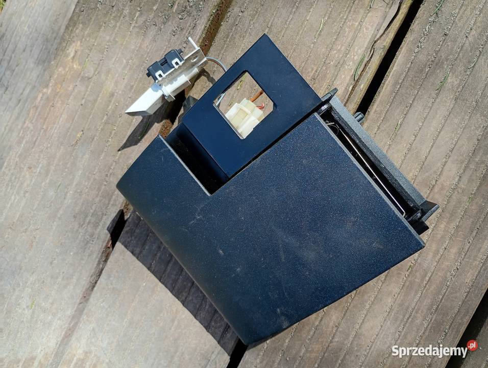 Audi A3 8L Popielniczka Iłownica