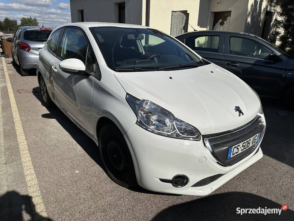 Peugeot 208 14 hdi 2013 osobowy Ostrów Wielkopolski