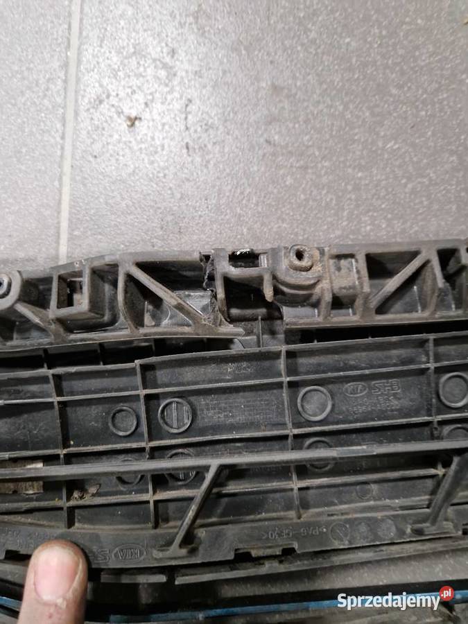 Atrapa grill Kia Optima IV hybryda 86954A8000 Złocieniec