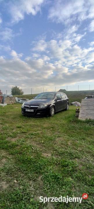 Opel astra h 2004 nieuszkodzony Tyczyn