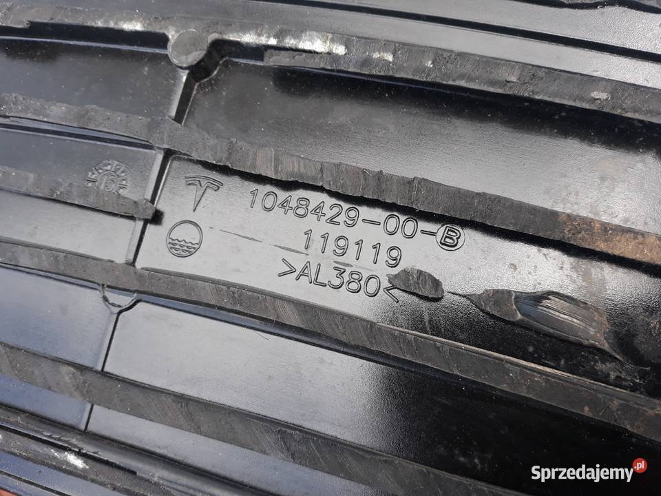 TESLA MODEL X SPOILER LOTKA KLAPY 104842900B wielkopolskie Międzychód