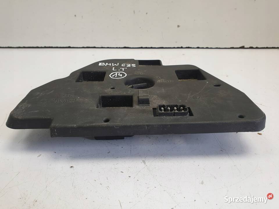 BMW E39 sedan WKŁAD TYLNEJ LAMPY Lewy tył