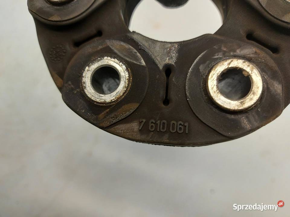 BMW G05 X5 30d 2019r ŁĄCZNIK WAŁU 7610061JLK01 Uszczelki i uszczelniacze