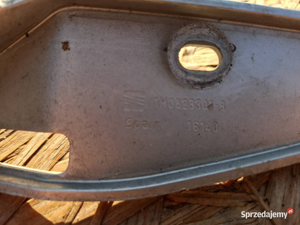 Zawias zawiasy maski prawy lewy Seat Toledo II osobowe