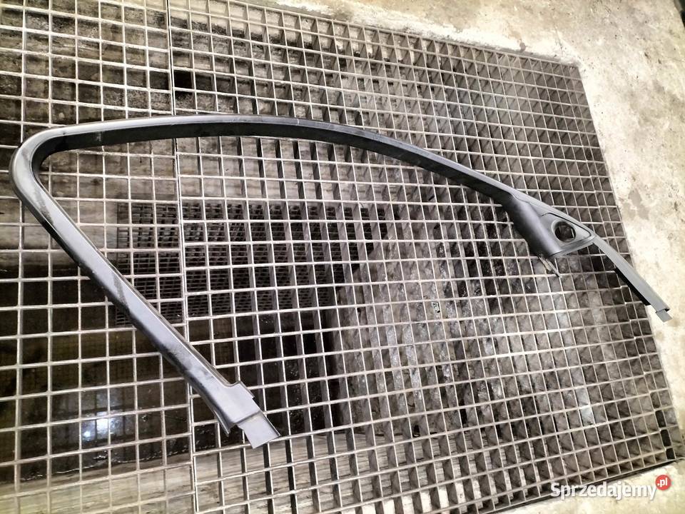 Osłona ramy drzwi lewych przednich BMW E65 E66 osobowe Poręba