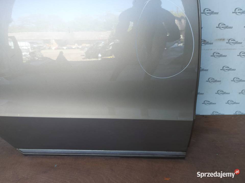 VW PASSAT 20 TDI 13r drzwi prawe tył 190 Kielce
