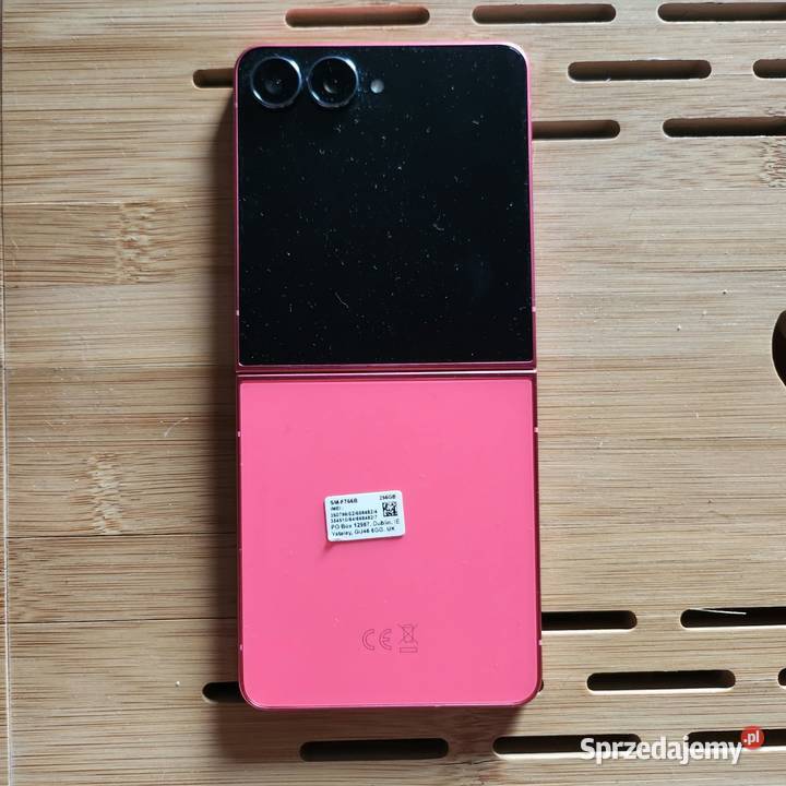 Samsung Z Flip 7 258gb miesięcy używany sprzedam