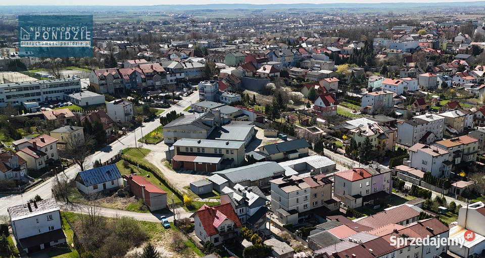 4kondygnacyjny budynek mieszkalny BuskoZdrój Busko-Zdrój