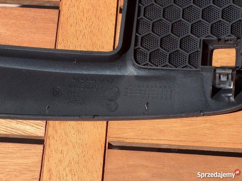 Kratka maskownica ekranu nawigacji głośnika Białystok