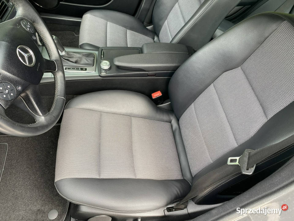 Mercedes C 180 zadbana 100 oryginalny przebieg szary Poznań
