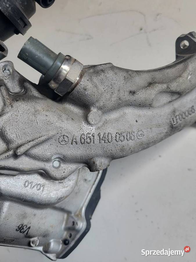Zawór EGR łącznik Mercedes A6511400508 Mielec sprzedam