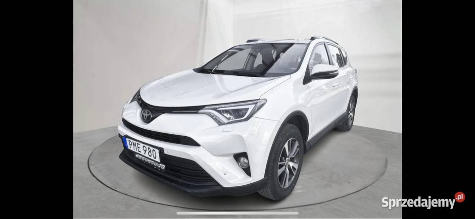 Toyota Rav4 2017r 4x4 automat org lakier Gdańsk sprzedam