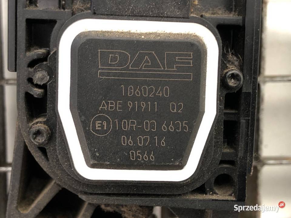 POTENCJOMETR GAZU DAF XF 1060240 129 462 PEDAŁ Części samochodowe