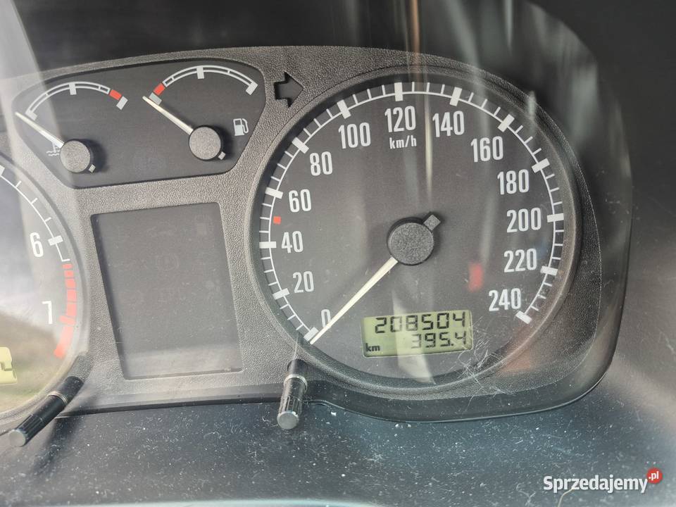 Skoda octavia 20 benzyna Klima Żnin