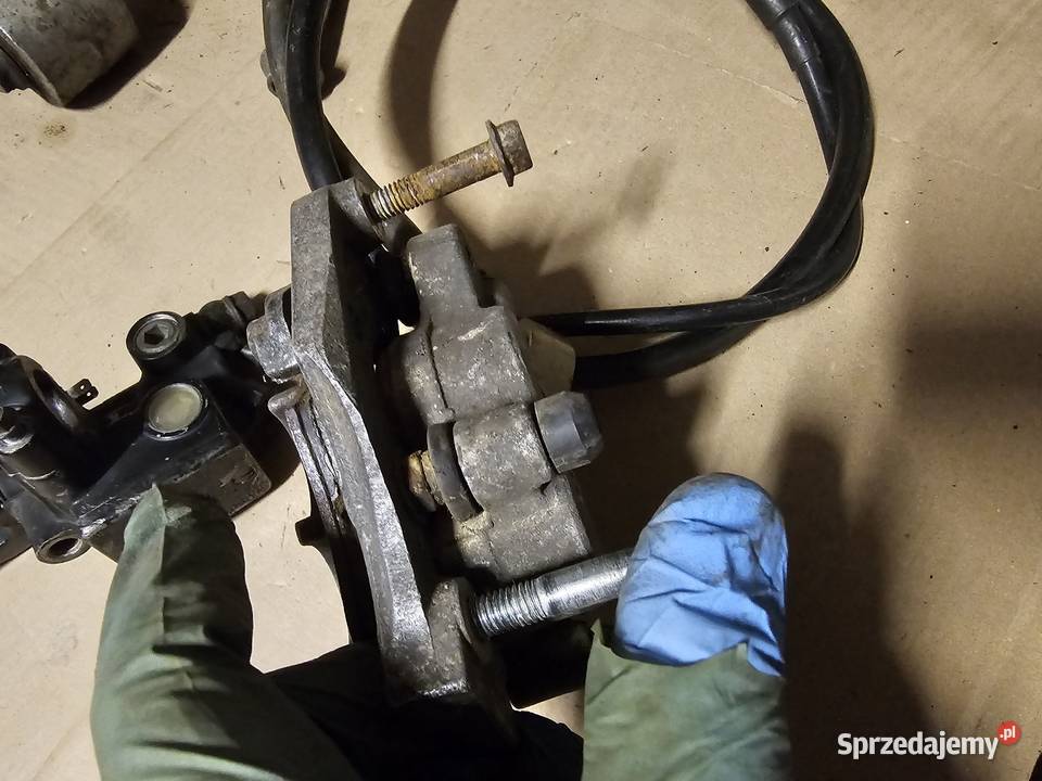 Honda XR 600 zacisk hamulca hamulcowy przód Jelenia Góra
