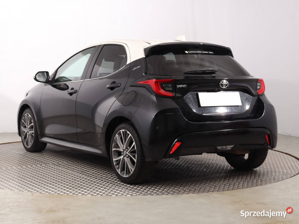 Toyota Yaris 15 VVTi gniazdo USB Katowice