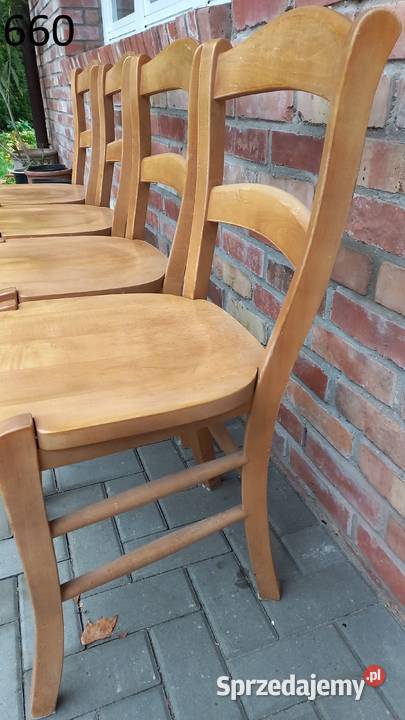 Krzesła dębowe drewniane 4 rustykalne twarde Gawroniec sprzedam