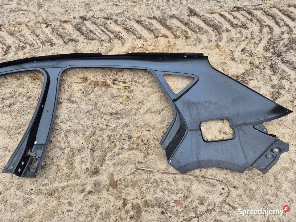 Błotnik Poszycie prawe Seat Leon III HB NOWE Zławieś Wielka sprzedam
