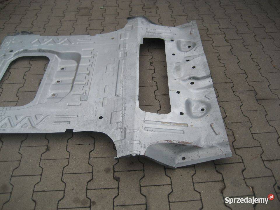 mercedes g klasa 463 w463 a463 podłoga bagażnika osobowe Rakoniewice