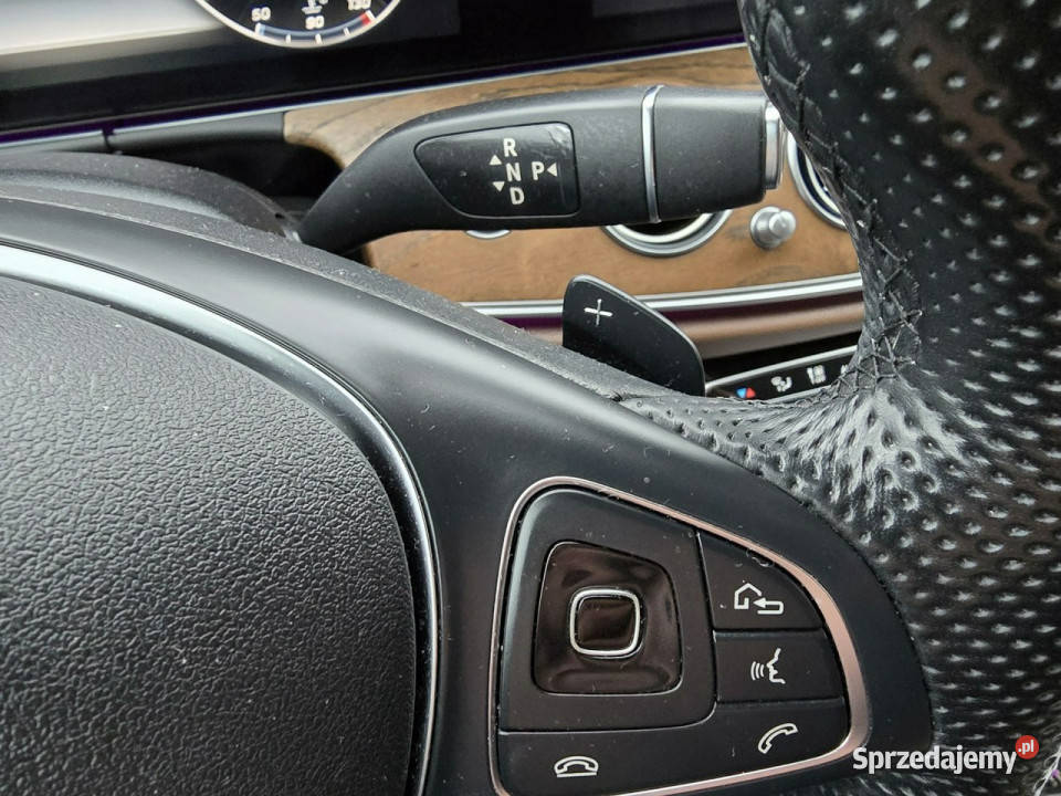Mercedes E 220 Avantgarde bezwypadkowy pełny Ustroń