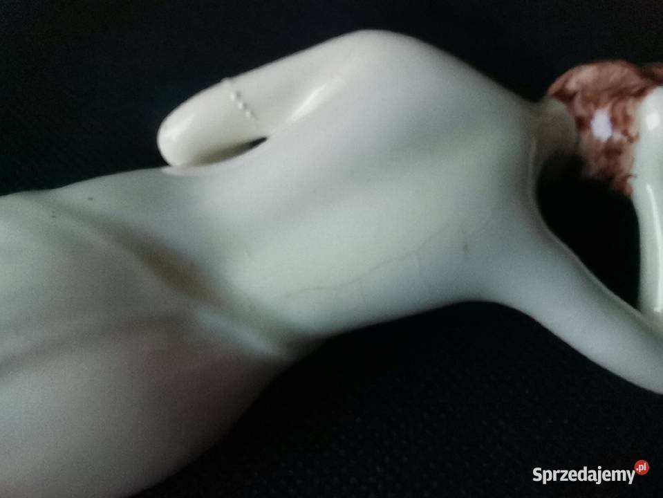 Stara porcelanowa figurka Dama porcelana Jan sprzedam