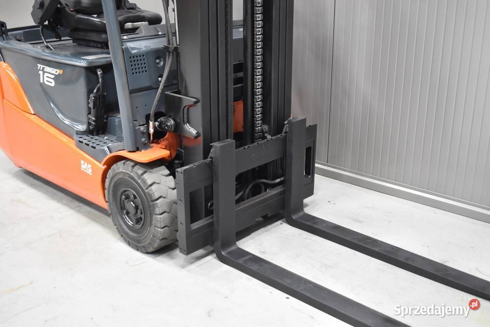 Wózek widłowy Toyota 8FBET16 Czechy