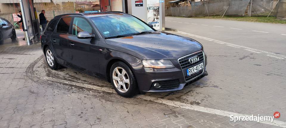 AUDI A4B8 AVANT 20 TDI SLINE Korczyna