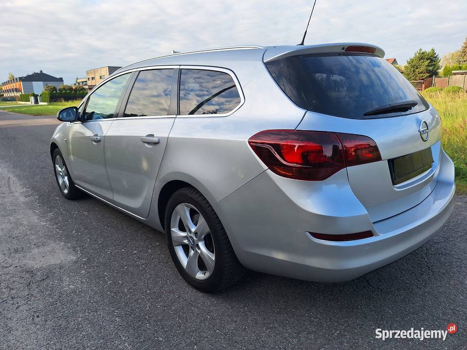 Opel Astra J 17 CDTI Sport Tourer 2011 r Biała Podlaska