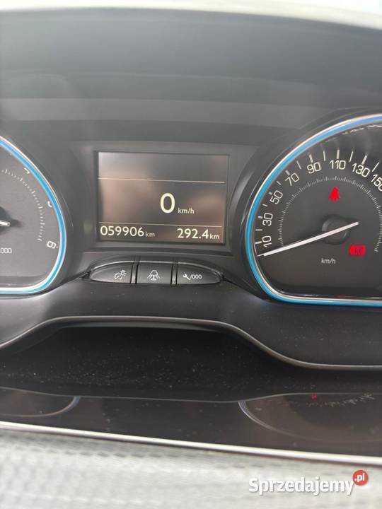 Peugeot 2008 15 Diesel 2019r biały