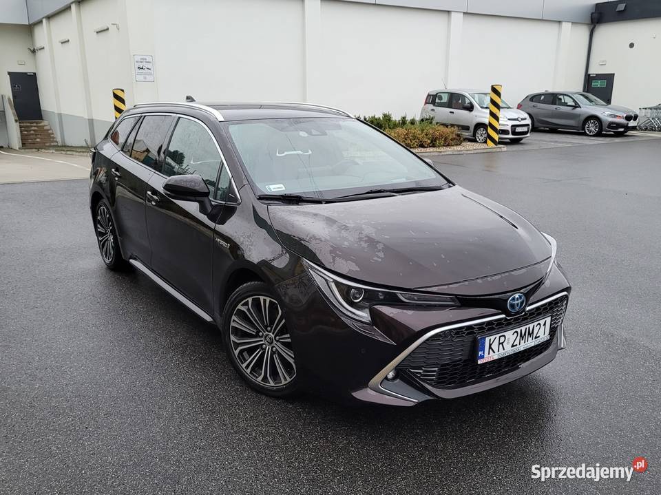 Toyota Corolla 20 184 TS Kombi Executive VIP HAK lakier metallic Modlnica