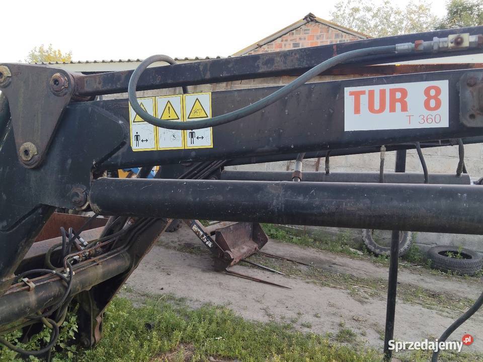 Tur 8 Holland 6cyli udźwig 1650 łódzkie Sieradz