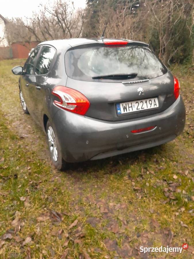 PEUGEOT 208 10 2013r bezwypadkowy 116000km sprzedam