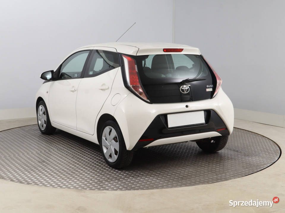 Toyota Aygo 10 VVTi kamera cofania Bielany Wrocławskie