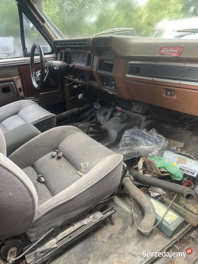 Ford Bronco XLT 58