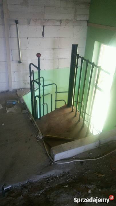 SPRZEDAM SCHODY Podłogi i schody Poznań
