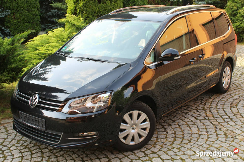 Volkswagen Sharan 170 DSG TOP Wersja Wyposażenia asystent pasa ruchu sprzedam