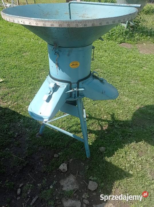 Młynek do zboża Bąk śrutownik Przeworsk