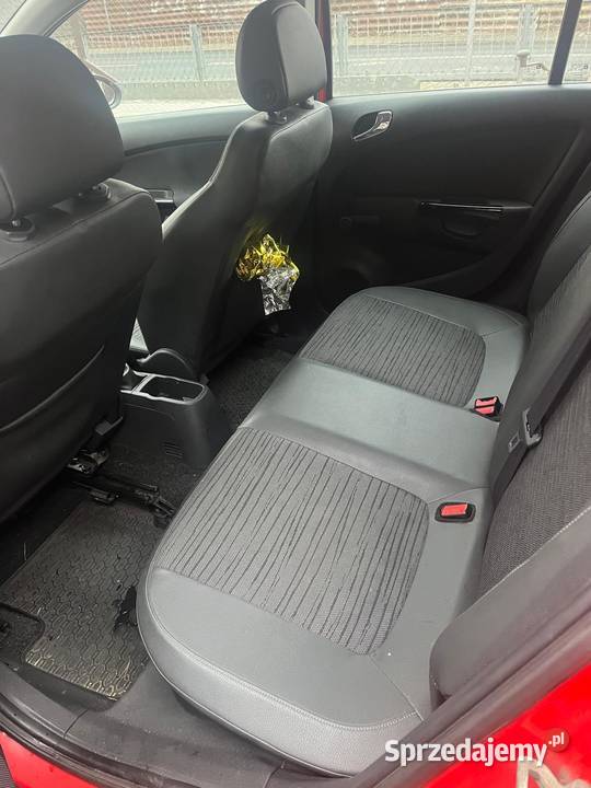 Powypadkowy Opel Corsa 14 D Warszawa