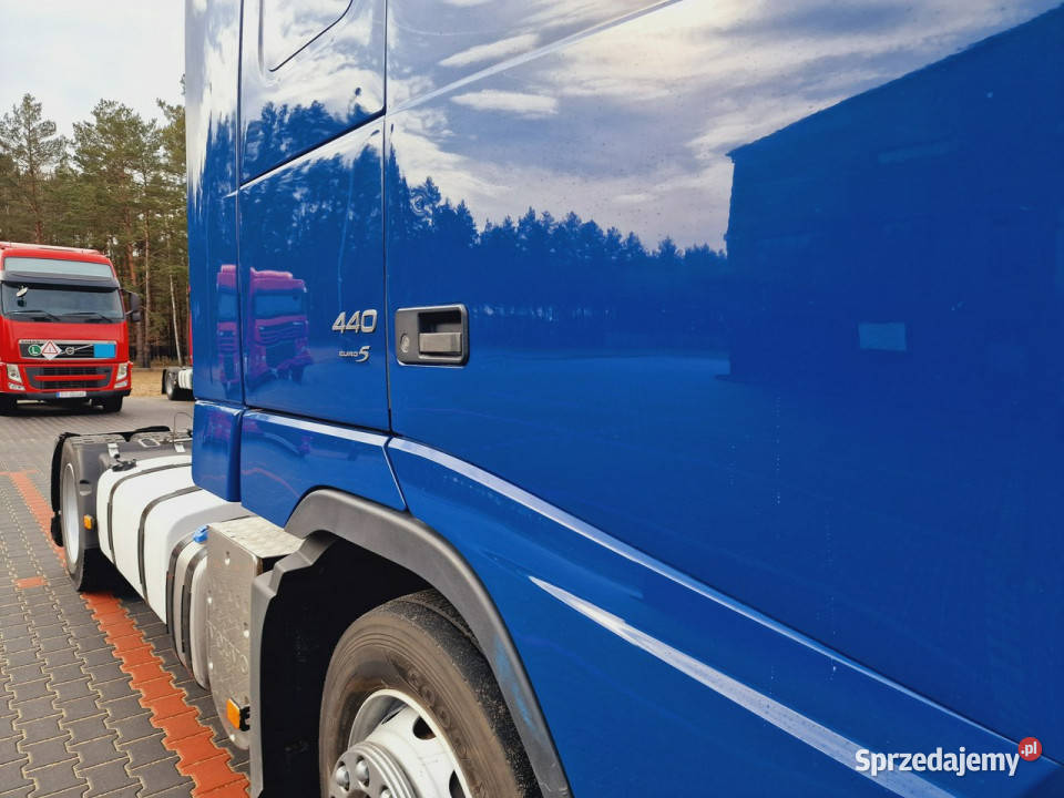 Volvo FH 13 440 EURO 5 Globetrotter automat mega Daleszyce