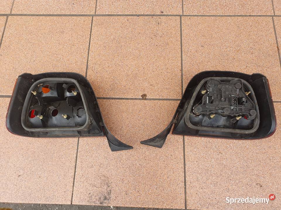 Lampy bmw e36 Compact lampy tylne Łódź
