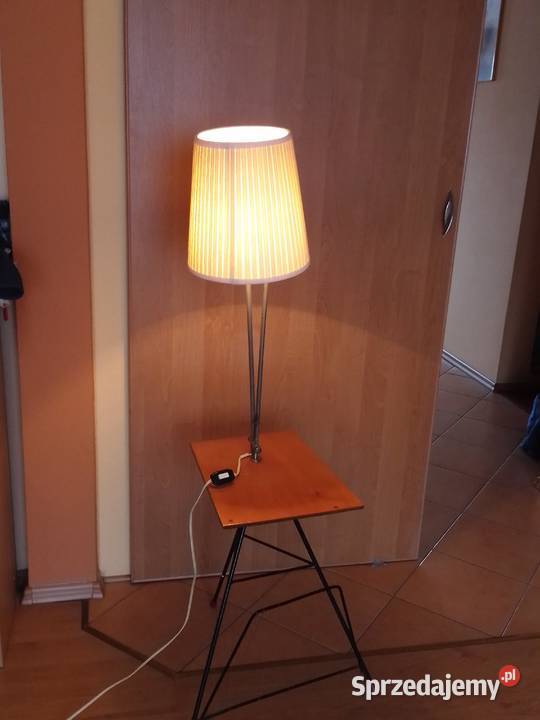 Lampa ze stolikiem z okresu PRL Sosnowiec sprzedam