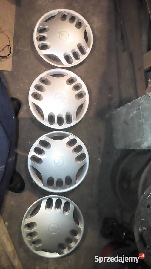 Oryginalne kołpaki na koła do Opla Astry F osobowe Snopków