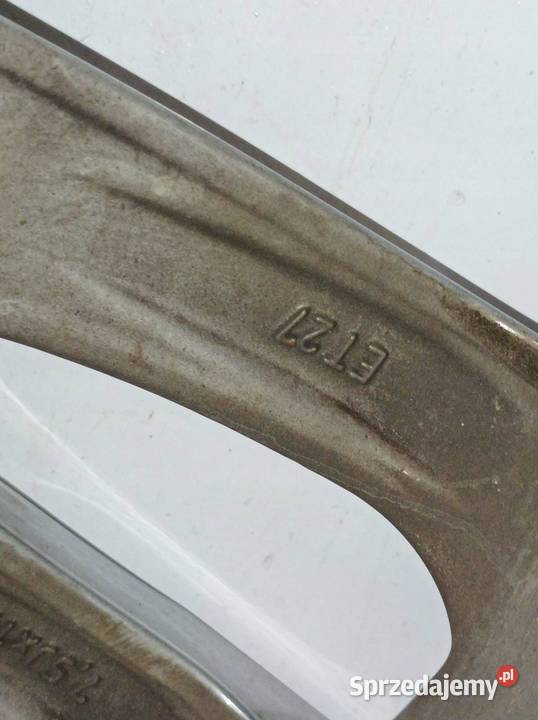 FELGA ALUMINIOWA R17 5X112 ET27 OC66MM 75JX17H2 sprzedam